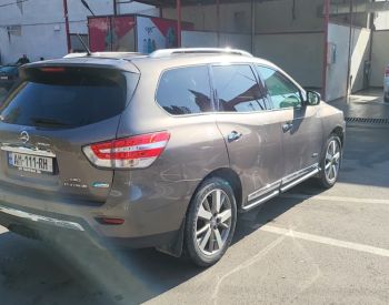 NISSAN Pathfinder 2014 2.4 - 2