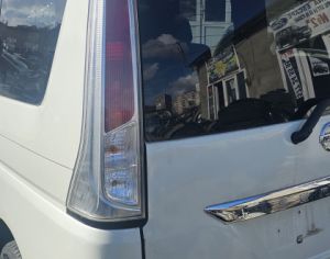 NISSAN Serena 2011-2015