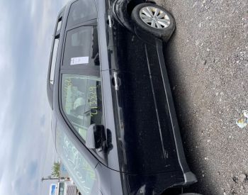 SUBARU Forester 2015 2.5 - 8
