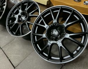R19 BMW 120 / 325 / 520 / M3 - 1