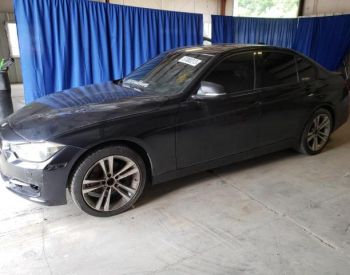 BMW 320 2012 2.0 - 10