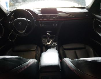 BMW 320 2012 2.0 - 8