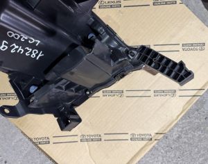 TOYOTA Land Cruiser 2015-2022 - 10