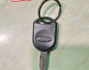 FORD Escape - 1