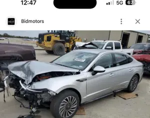 HYUNDAI Sonata 2017 2.0 - 3