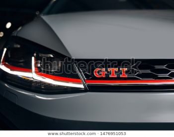 VOLKSWAGEN Passat 1975-2021 - 1