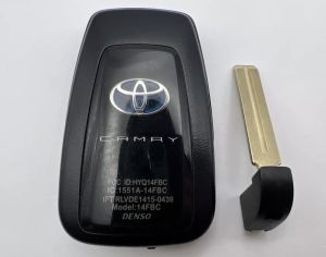 Toyota Camry გასაღები - 2