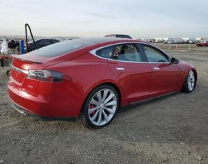 TESLA Model S 2013 0.7