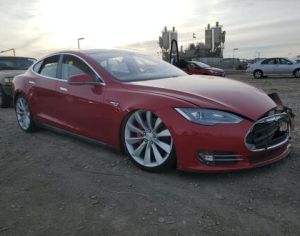 TESLA Model S 2013 0.7 - 2