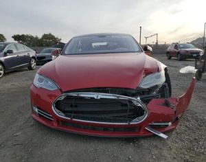TESLA Model S 2013 0.7 - 3