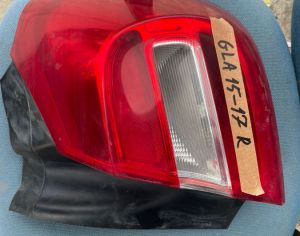 MERCEDES-BENZ GLA 350 2015-2018 - 4