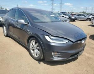 TESLA Model X 2019 0.1 - 12