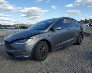 TESLA Model X 2019 0.1 - 5