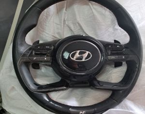 HYUNDAI Tucson 2021-2025 - 1