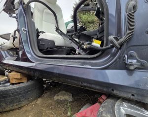 TESLA Model Y 2020-2025 - 2