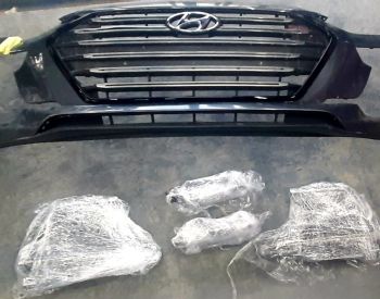HYUNDAI Elantra 2017-2023 - 1