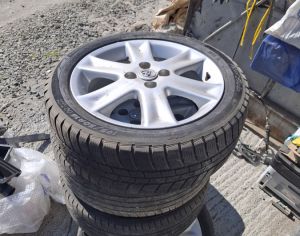 R16 TOYOTA Vitz 2002-2025 - 7