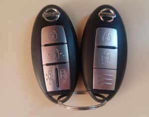 NISSAN Serena - 2