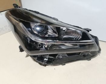 TOYOTA Vitz 2014-2016 - 5