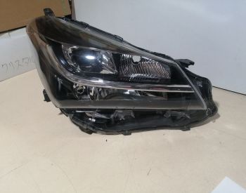 TOYOTA Vitz 2014-2016 - 6