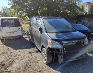TOYOTA VOXY 2005 2.0