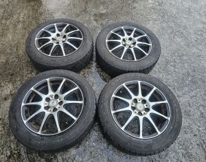 R15 TOYOTA Sienta 2013-2026 - 1