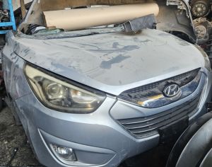 HYUNDAI Tucson 2014 2.4 - 7
