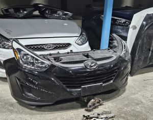 HYUNDAI Tucson 2014 2.4 - 8
