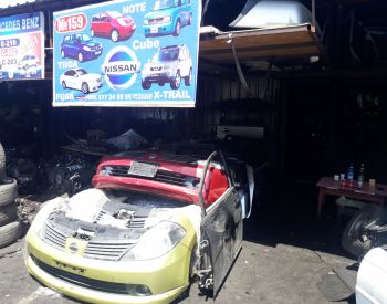 NISSAN Tiida 2005 1.6 - 2