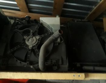 NISSAN Tiida 2005-2009
