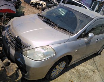 NISSAN Tiida 2005-2007 - 1