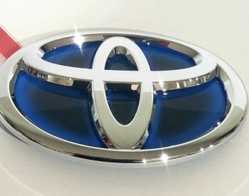 TOYOTA Prius 2010-2015 - 1
