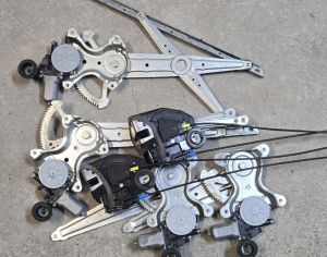TOYOTA Prius C 2012-2018 - 4