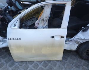 TOYOTA Hilux 2016-2019