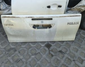 TOYOTA Hilux 2016-2019