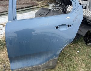 VOLVO C40 2021-2026