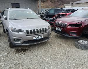 JEEP CHEROKEE