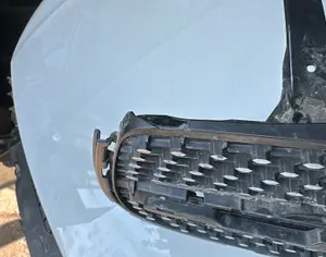 MERCEDES-BENZ GLC 300 2019-2023 - 4
