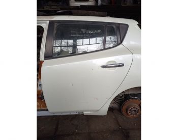 NISSAN Leaf 2010-2017 - 1