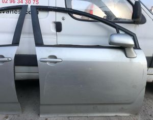 TOYOTA Corola Verso 2004-2010 - 1