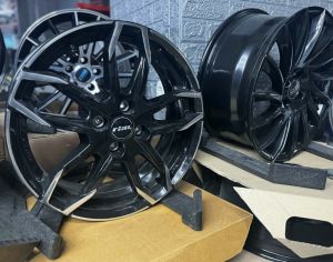 R17 TOYOTA Aqua 2011-2021 - 2