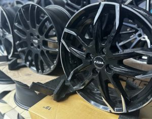 R17 TOYOTA Aqua 2011-2021 - 4