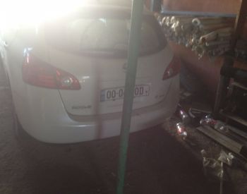 NISSAN Rogue 2009 2.5 - 6