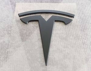 TESLA Model 3 2017-2026 - 4