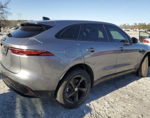JAGUAR F-pace 2022 2.0 - 4