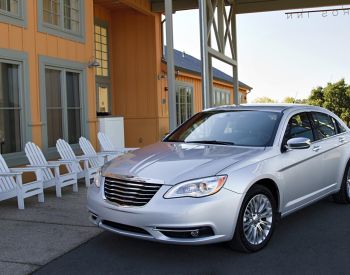 CHRYSLER 200 2011-2014 - 3