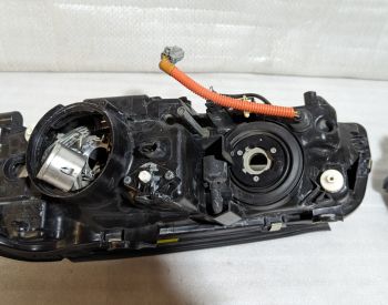 NISSAN Skyline 1998-2001 - 5