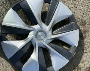 TESLA Model Y 2019-2025 - 1