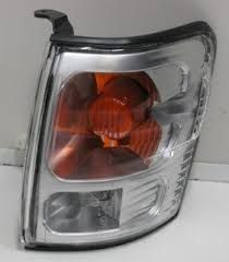 TOYOTA Hilux 1998-2004 - 6