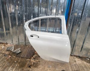 BMW 330 2019-2024